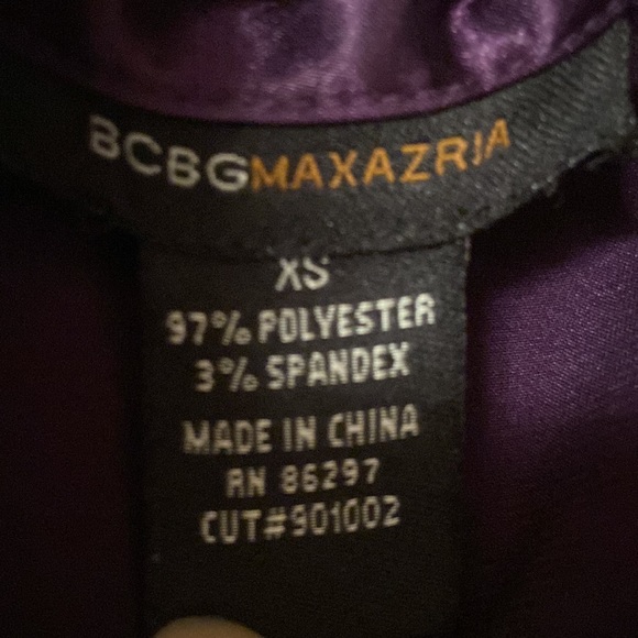 BCBG MaxAzria Shimmery Purple Top - XS - Perfect for Work or Play - Picture 3 of 3